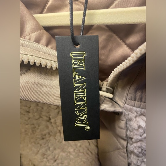 NWT Blank NYC (REVOLVE) Women’s Quilted Sherpa Teddy Vest Cozy Soft Fall Winter - Picture 7 of 7